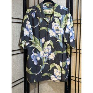 Tommy Bahama Men’s Shirt Size L 100% silk Floral Button Down Short Sleeve